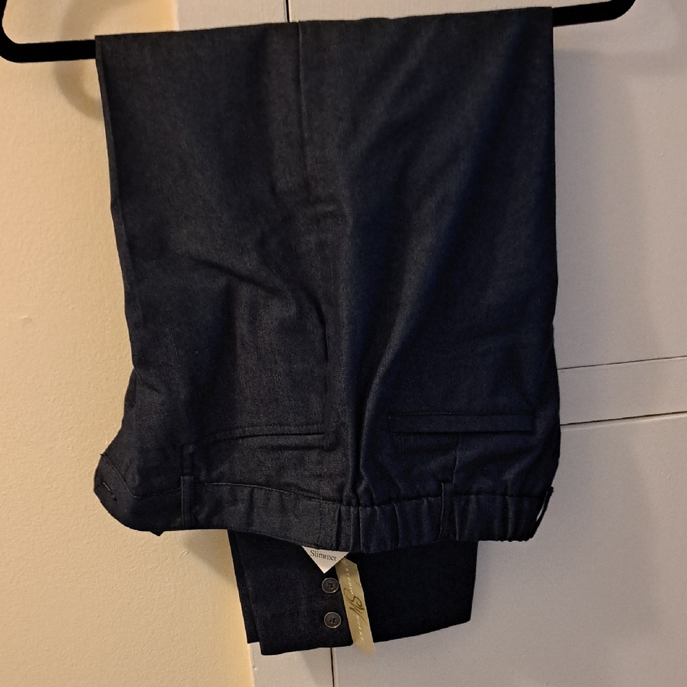 Studio Works Navy Tummy Toner Capri Pants